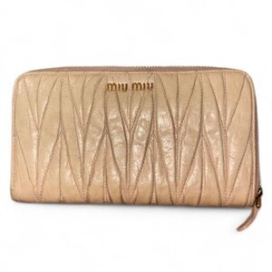 MIU MIU Long Zippy Wallet w/OG box!